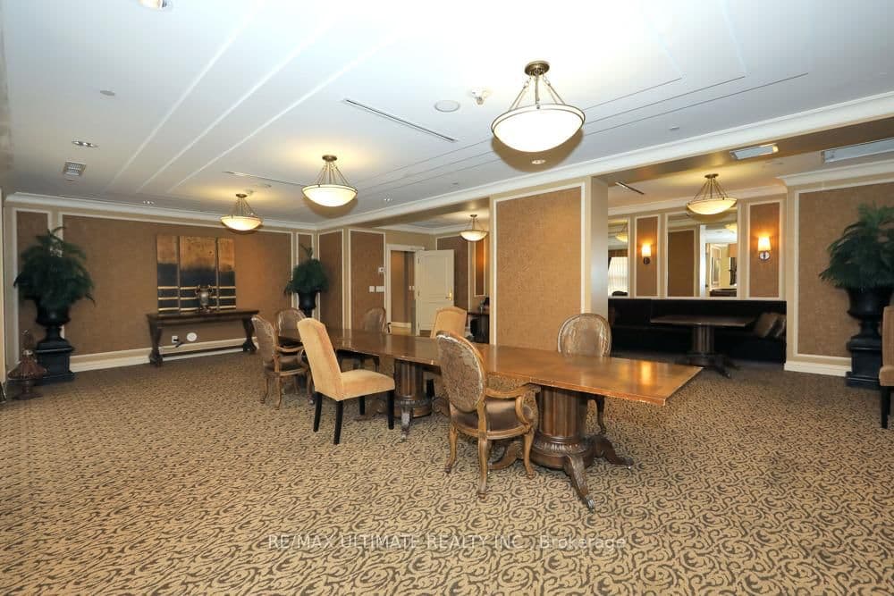 9235 Jane Street, Unit 407 thumbnail 31