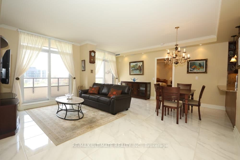 9235 Jane Street, Unit 407 thumbnail 4
