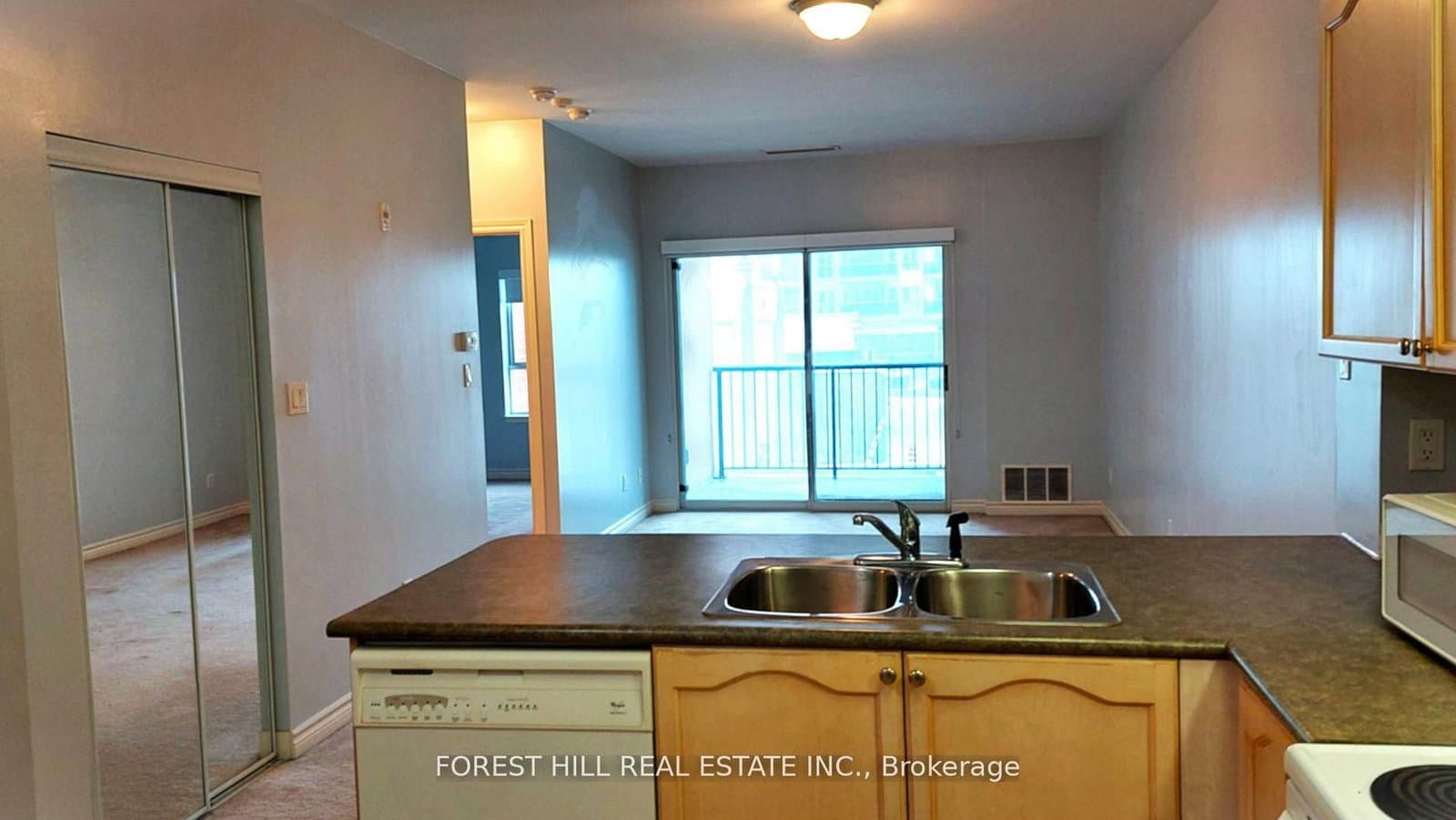 33 WALLACE Street, Unit 210 thumbnail 11