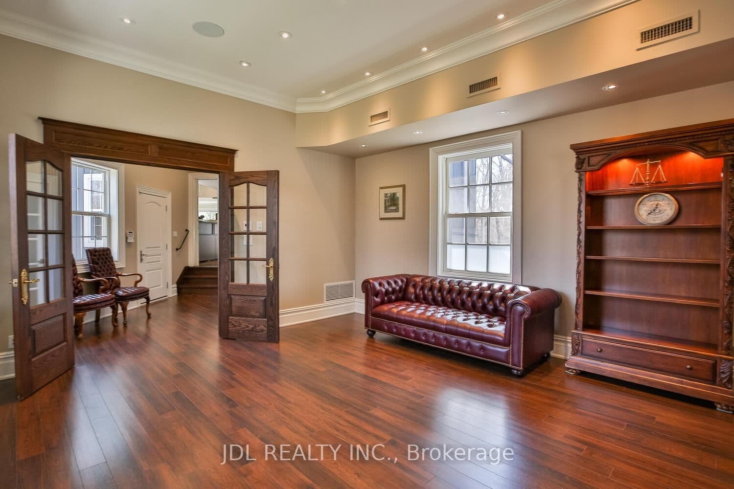 145 Main Street thumbnail 35