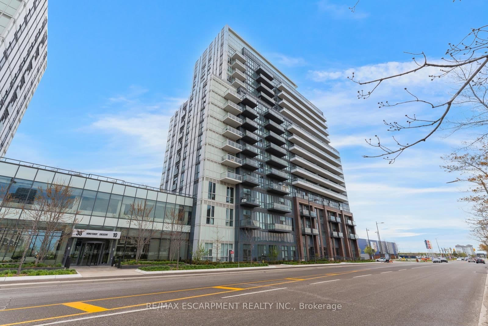 10 Honeycrisp Crescent, Unit 1120 thumbnail 26