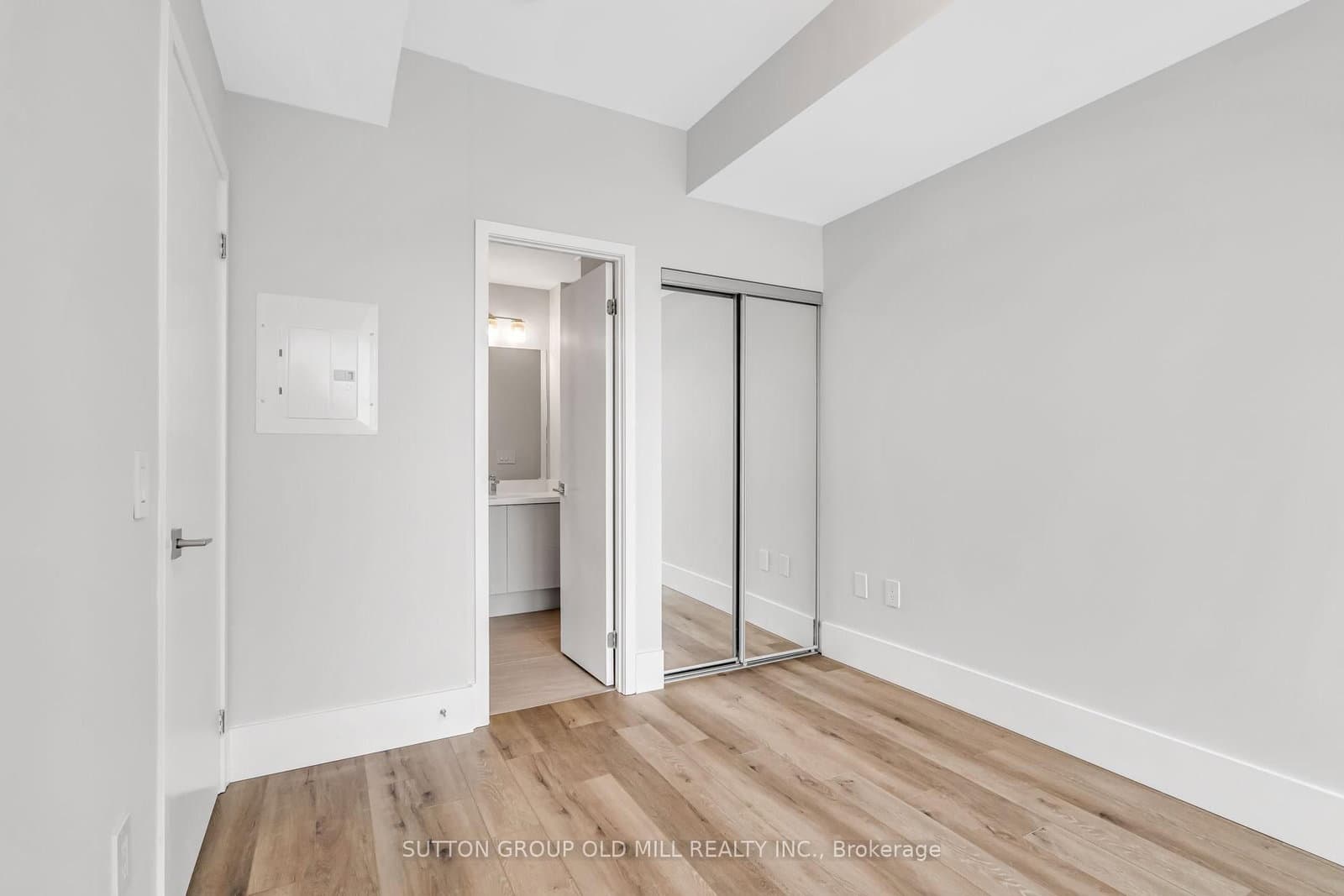 2916 Highway 7, Unit 401 thumbnail 15
