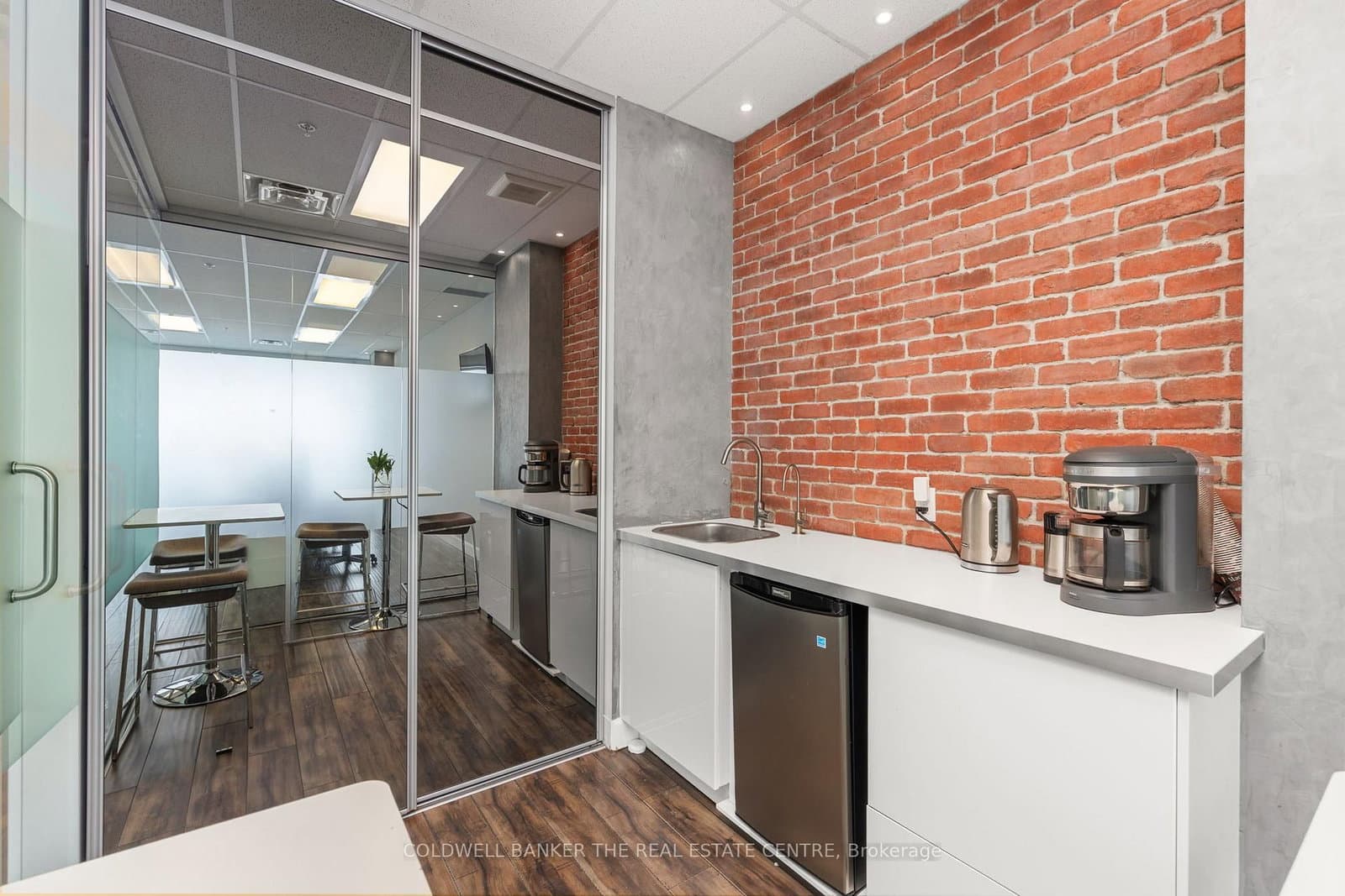 7191 Yonge Street, Unit 812 thumbnail 10