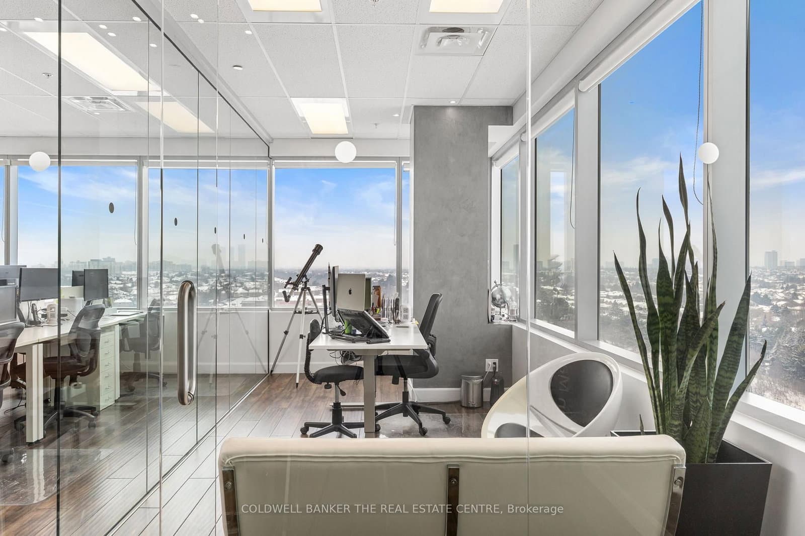 7191 Yonge Street, Unit 812 thumbnail 15
