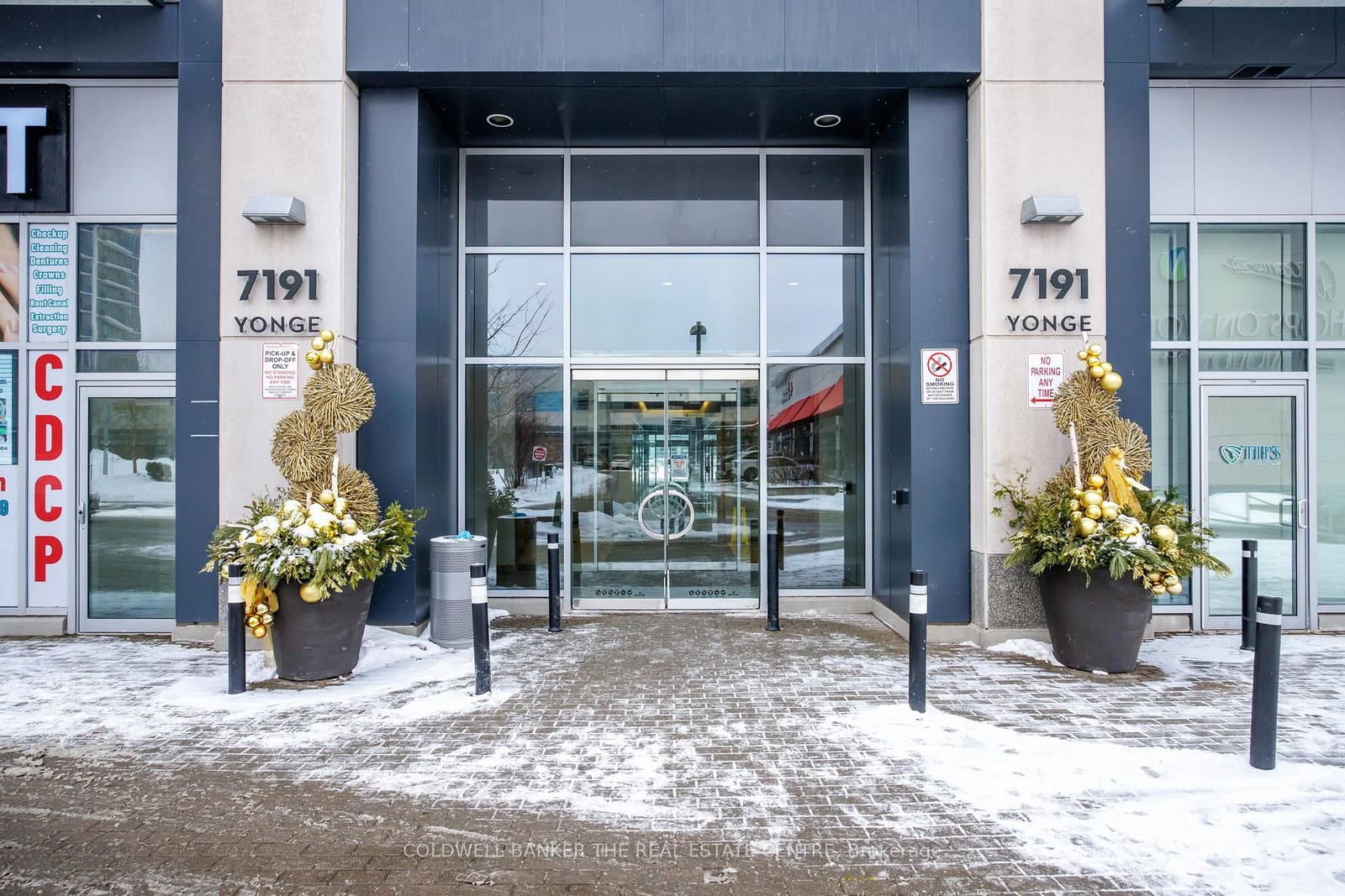 7191 Yonge Street, Unit 812 thumbnail 4