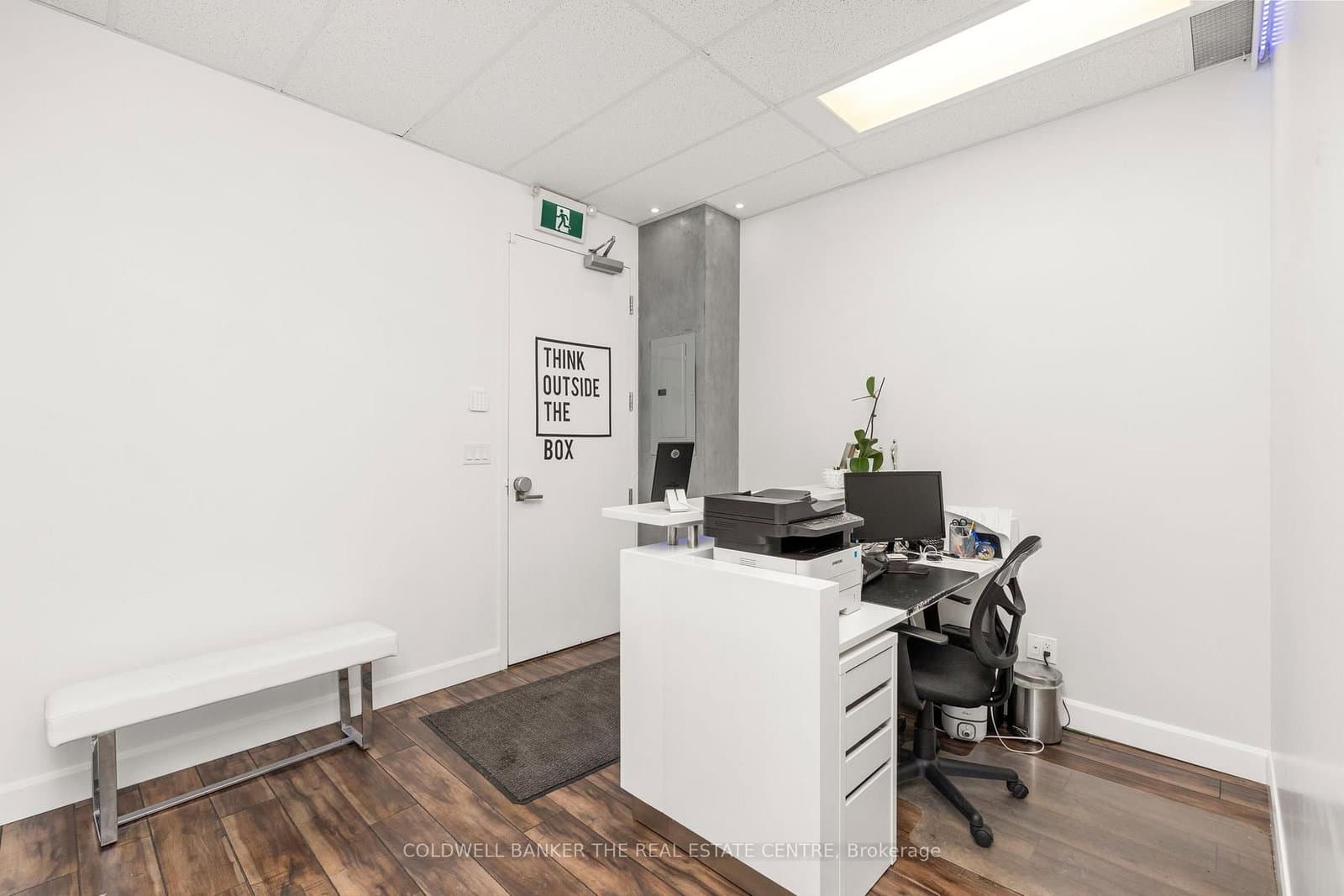 7191 Yonge Street, Unit 812 thumbnail 9