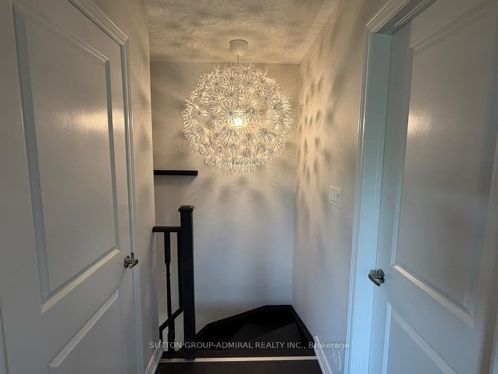 199 Pine Grove Road, Unit 320 thumbnail 8