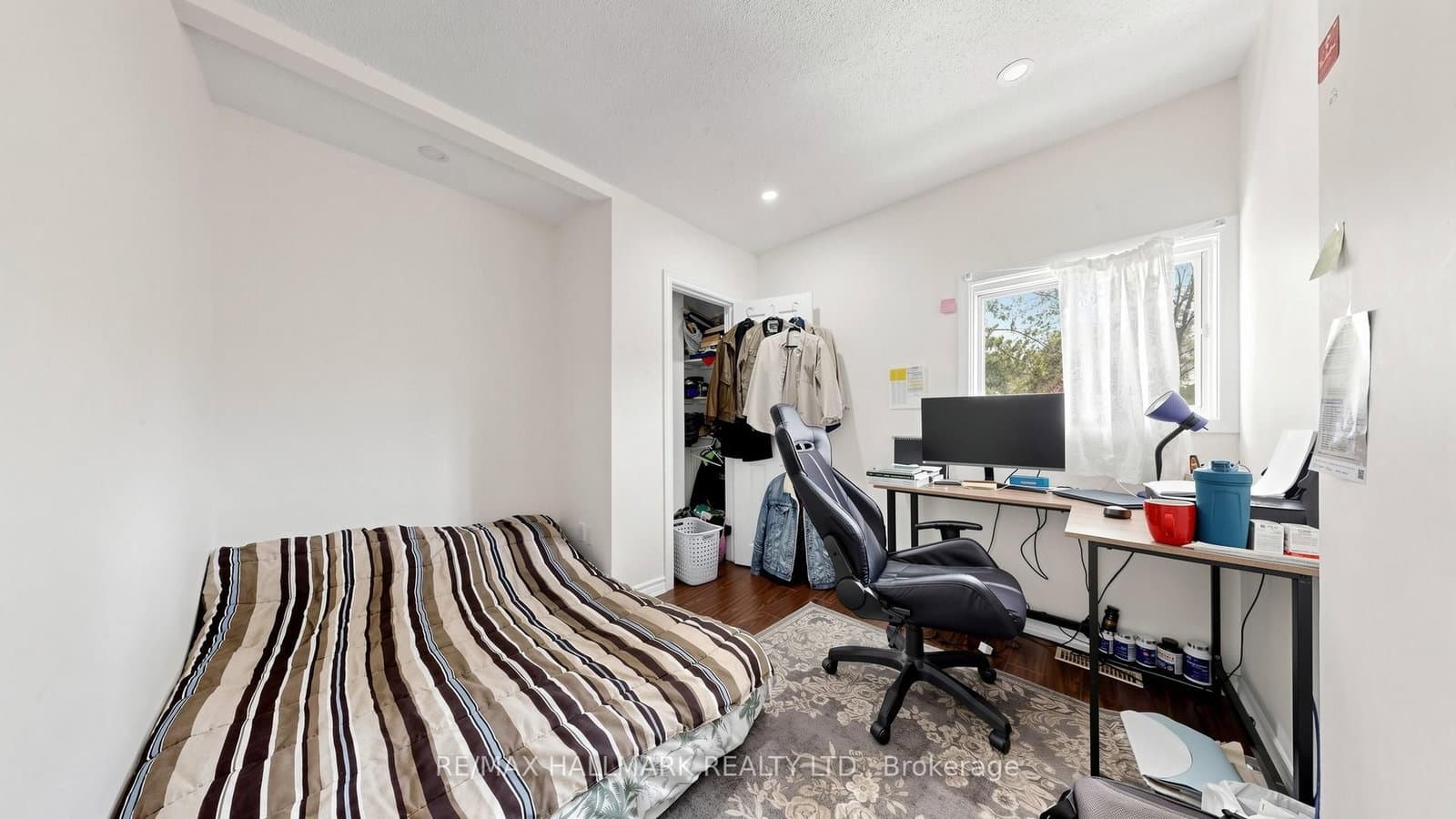 46 Collins Crescent thumbnail 19
