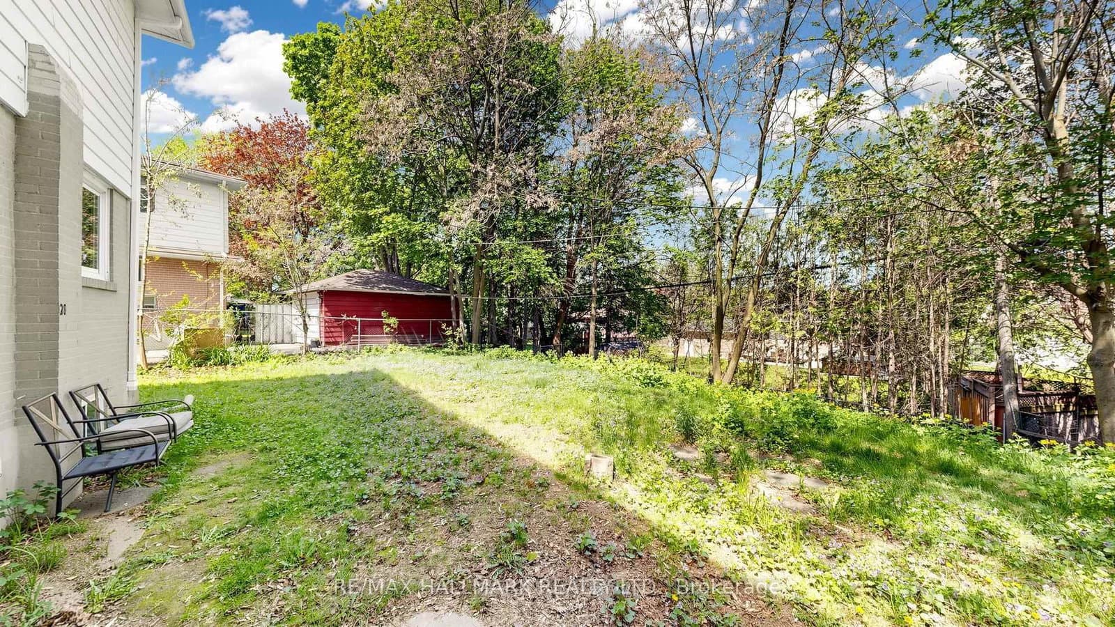 46 Collins Crescent thumbnail 34