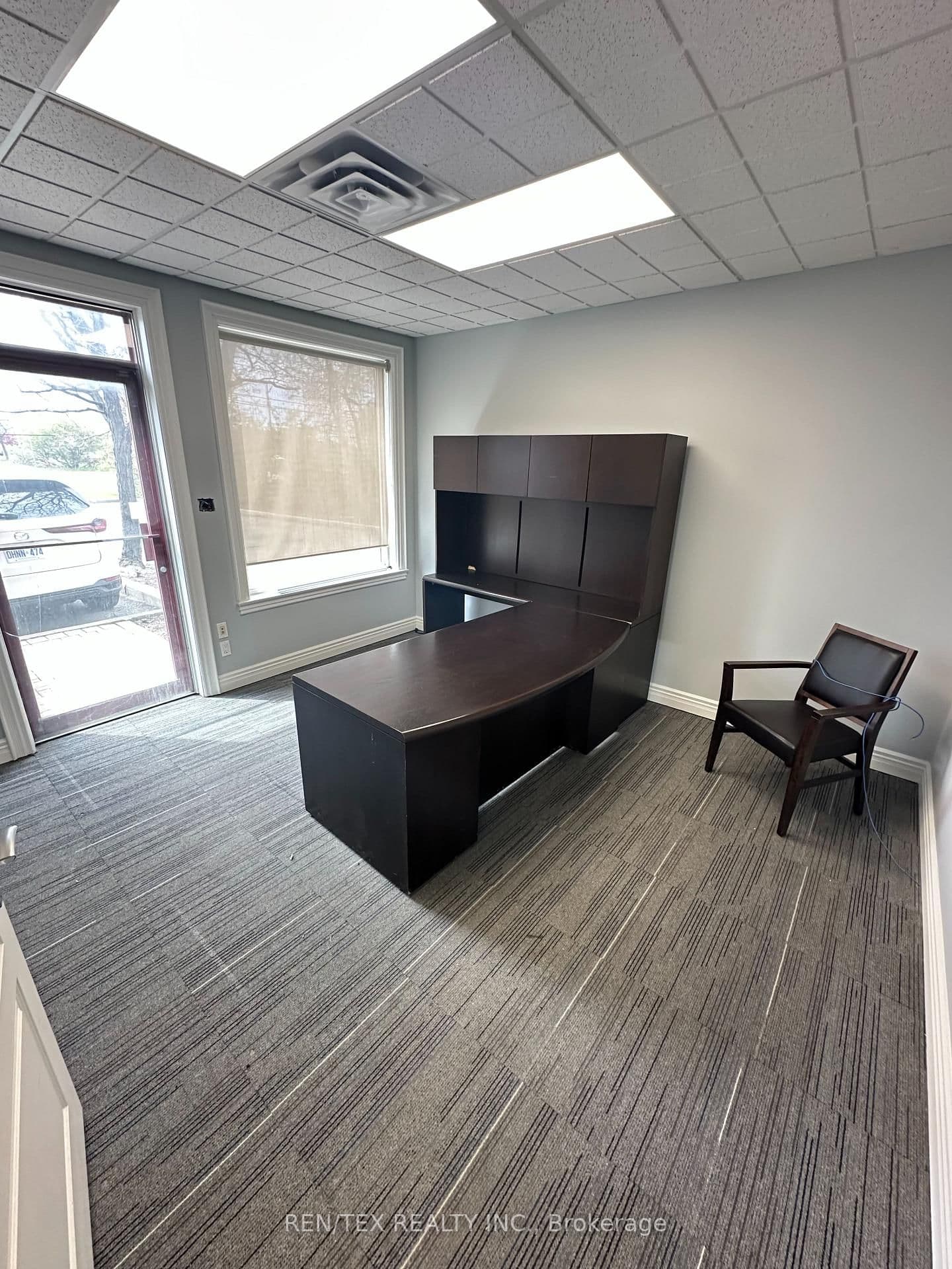 7577 Keele Street, Unit 102 thumbnail 4