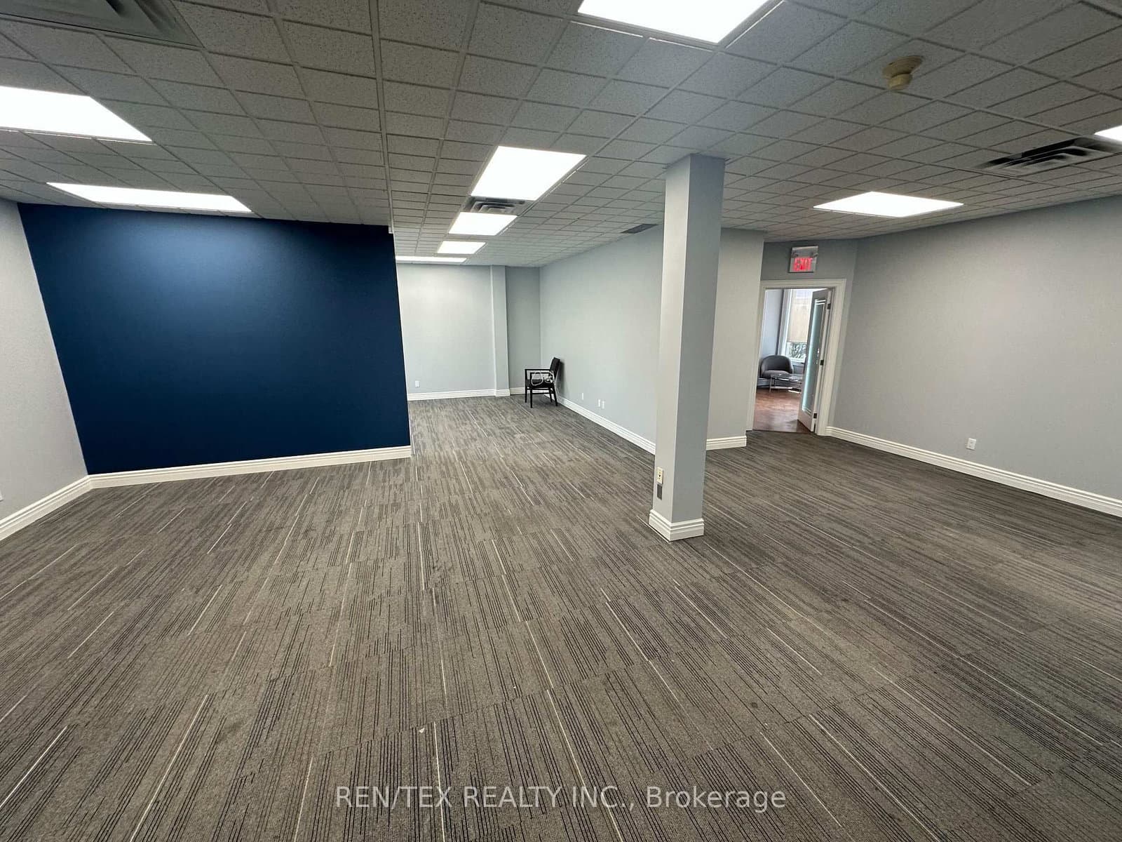 7577 Keele Street, Unit 102 thumbnail 6