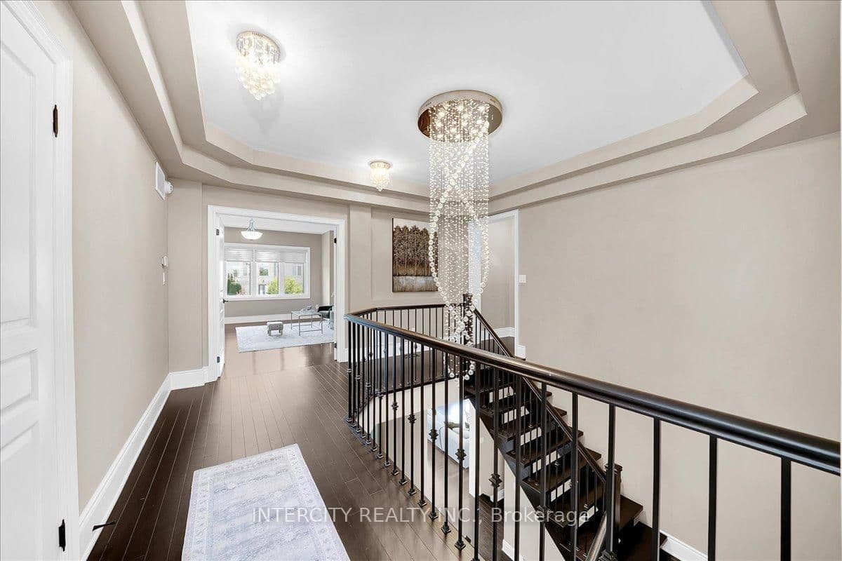 233 Carisbrooke Circle thumbnail 27