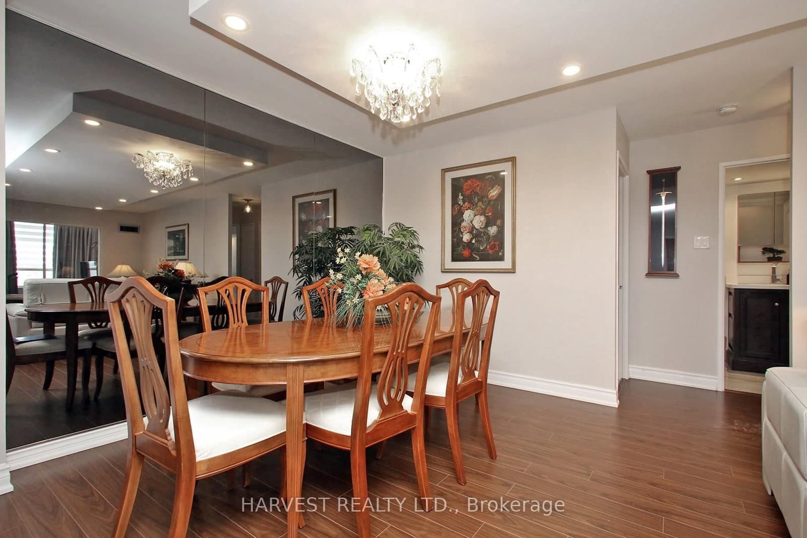 7 Townsgate Drive, Unit 1402 thumbnail 25