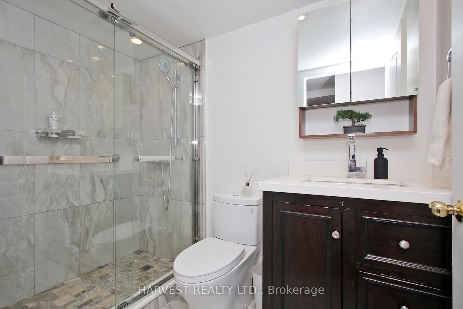 7 Townsgate Drive, Unit 1402 thumbnail 26