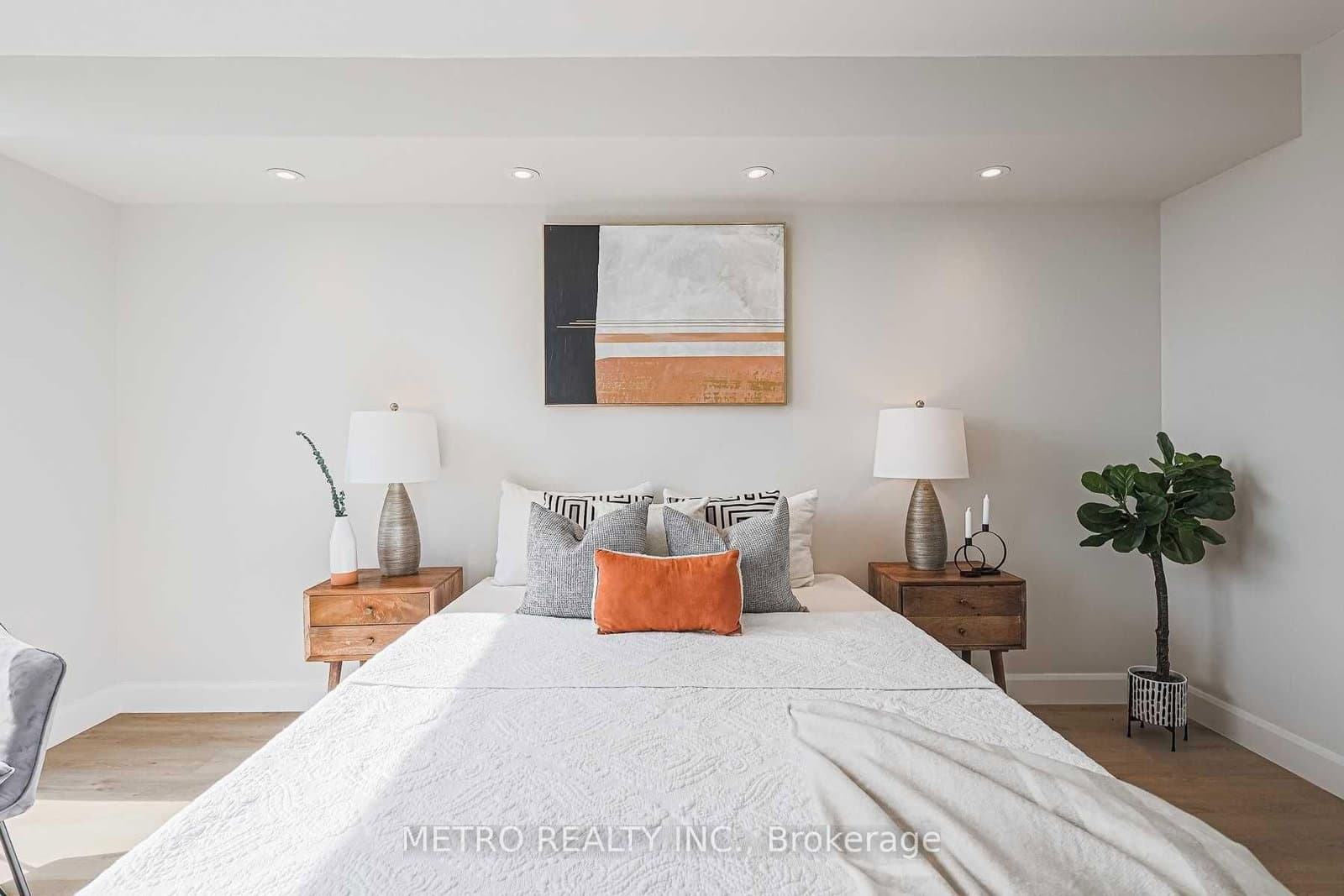 30 Harding Boulevard, Unit 706 thumbnail 20