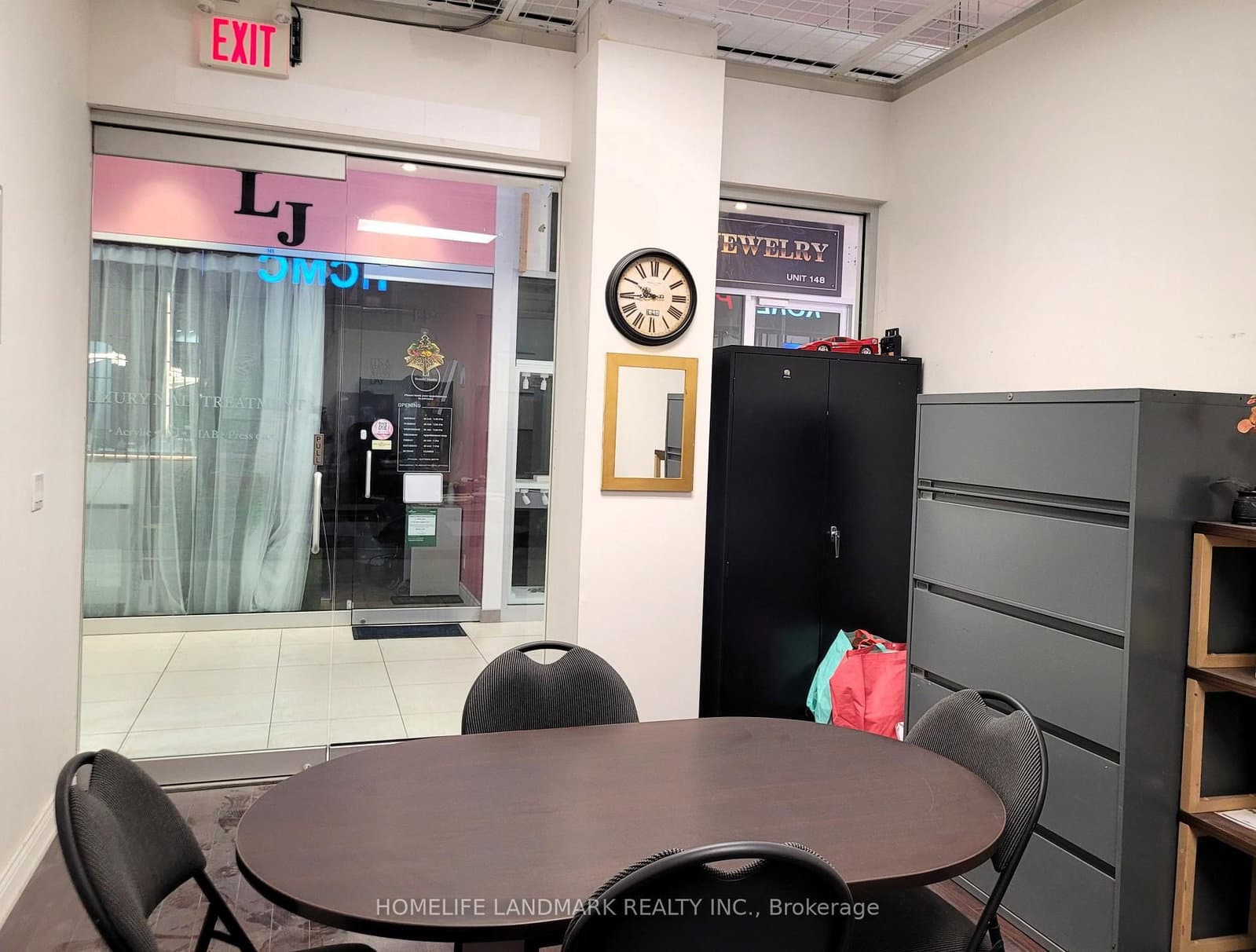 7181 Yonge Street, Unit 160 thumbnail 5