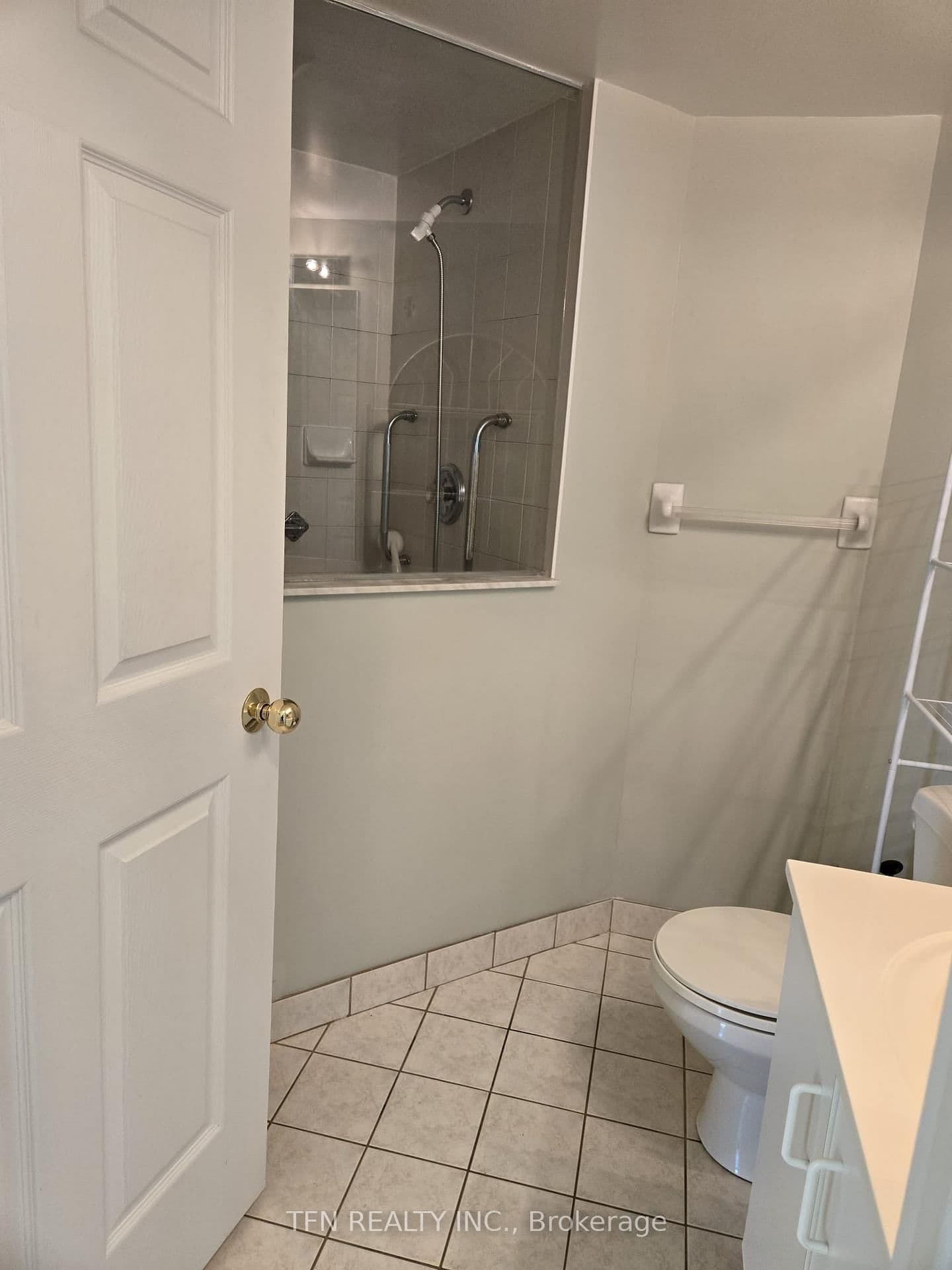 1 Emerald Lane, Unit 309 thumbnail 13