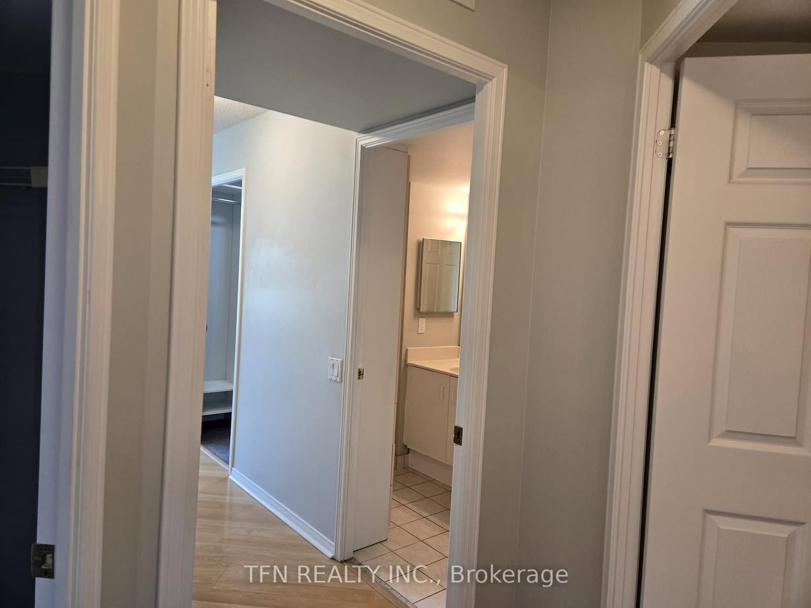 1 Emerald Lane, Unit 309 thumbnail 17