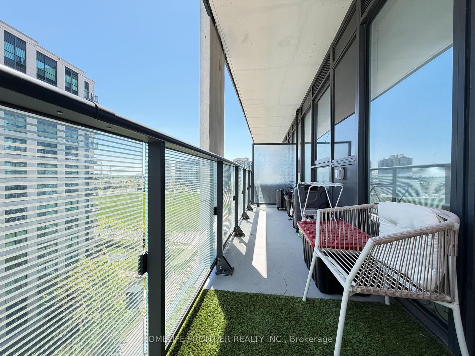 105 Oneida Crescent, Unit 607 thumbnail 21