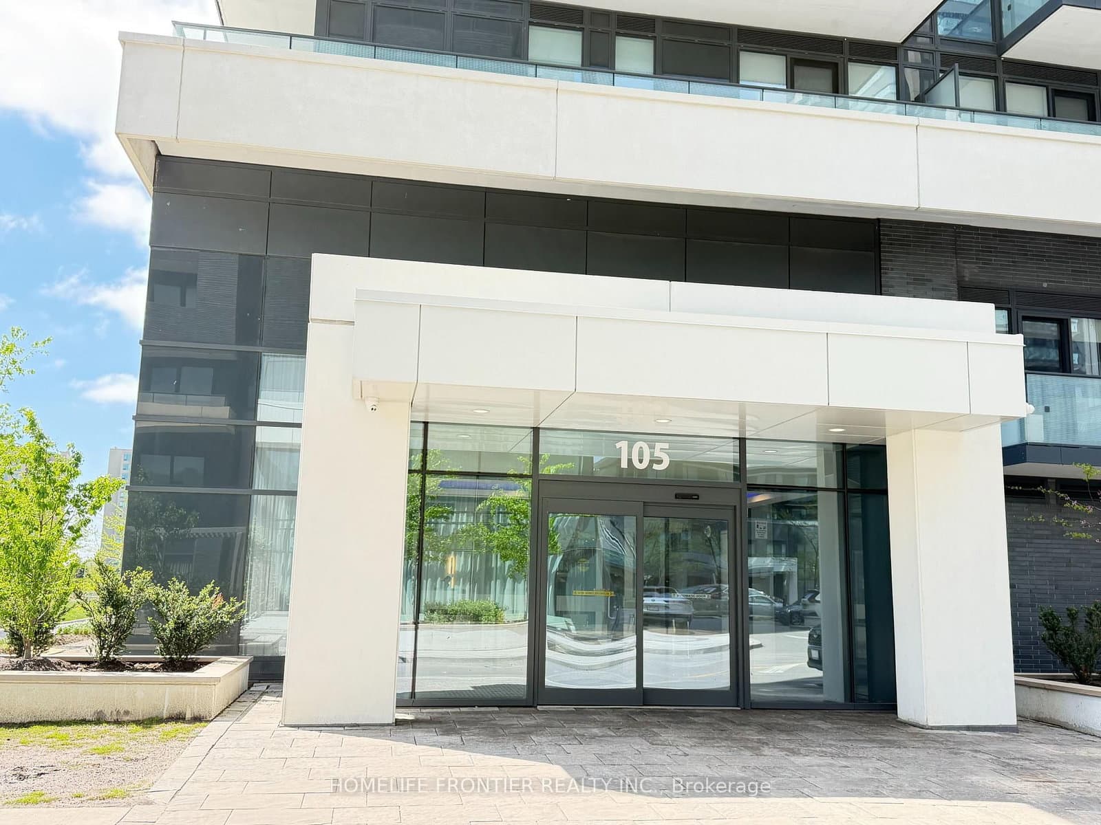 105 Oneida Crescent, Unit 607 thumbnail 3