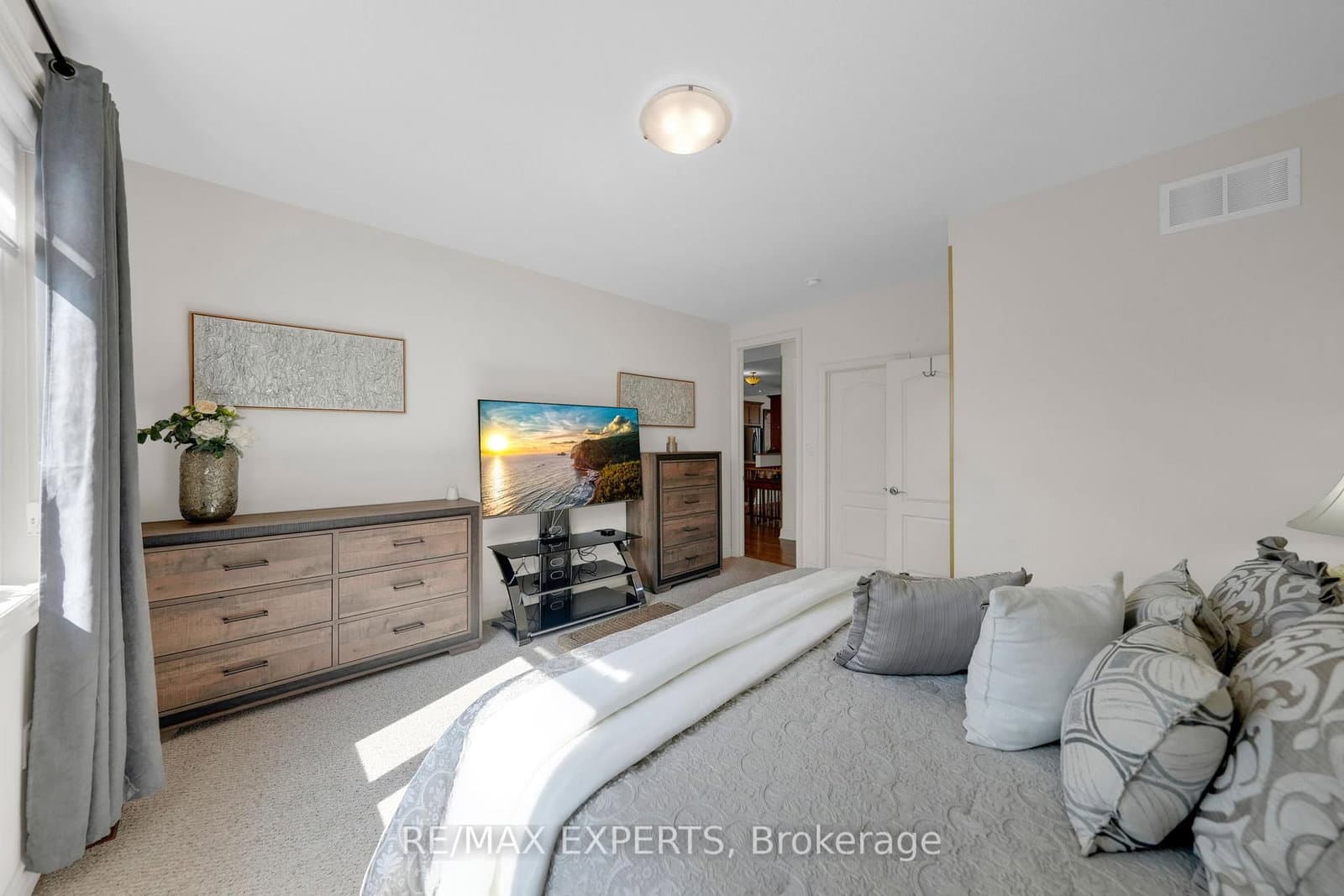 40 Hillcrest Drive thumbnail 28