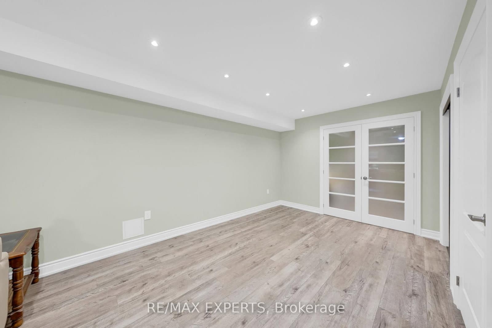 40 Hillcrest Drive thumbnail 39