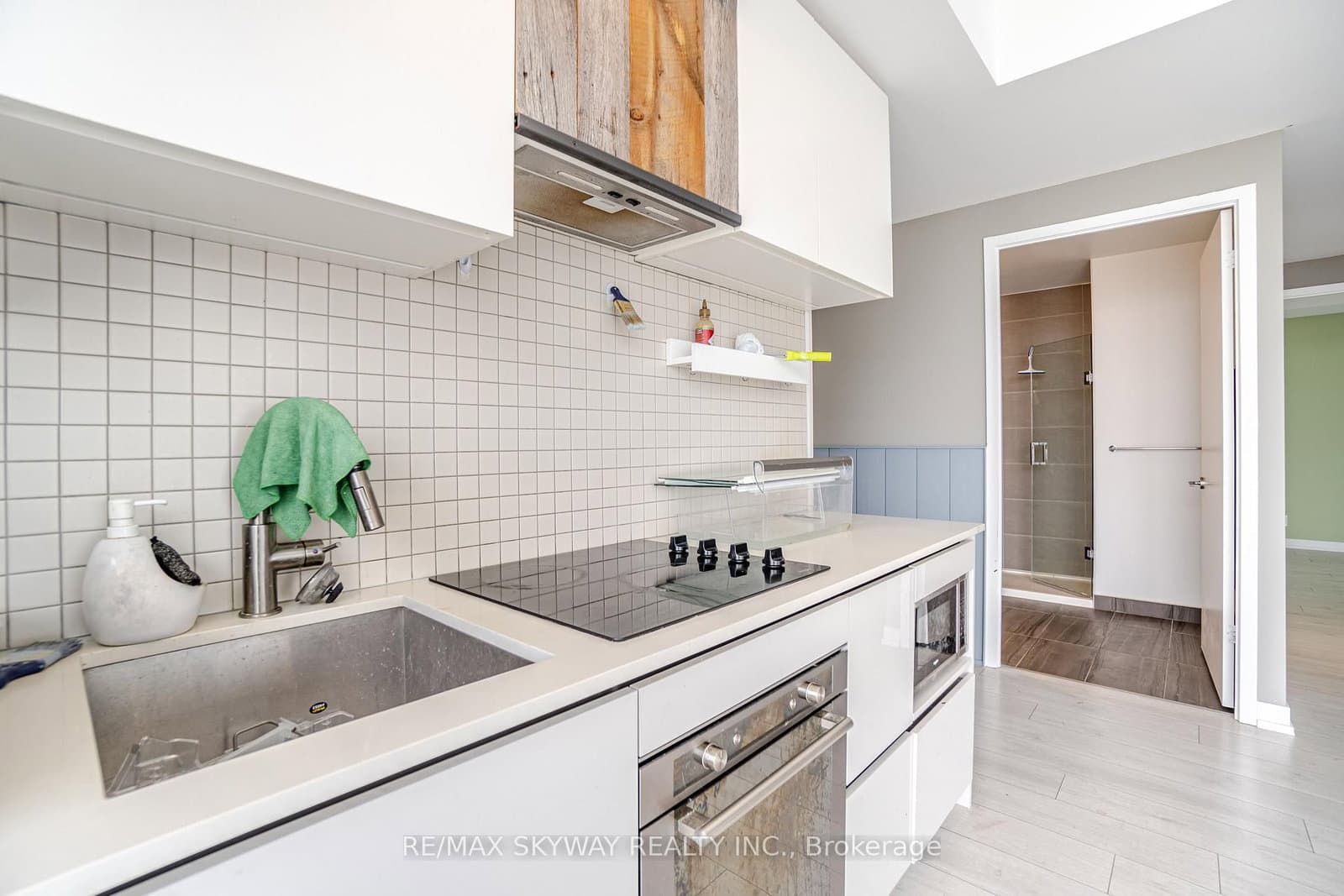 5 Buttermill Avenue, Unit 5702 thumbnail 14