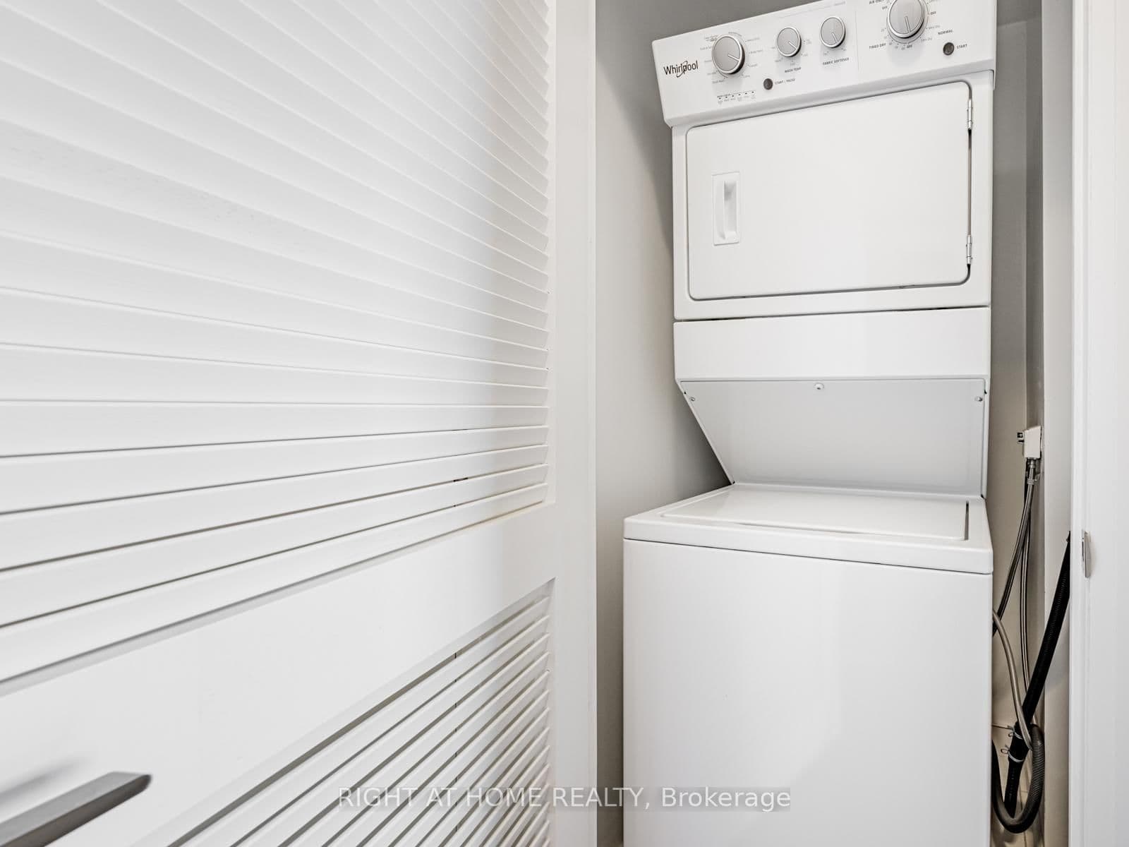 65 Oneida Crescent, Unit 1010 thumbnail 10