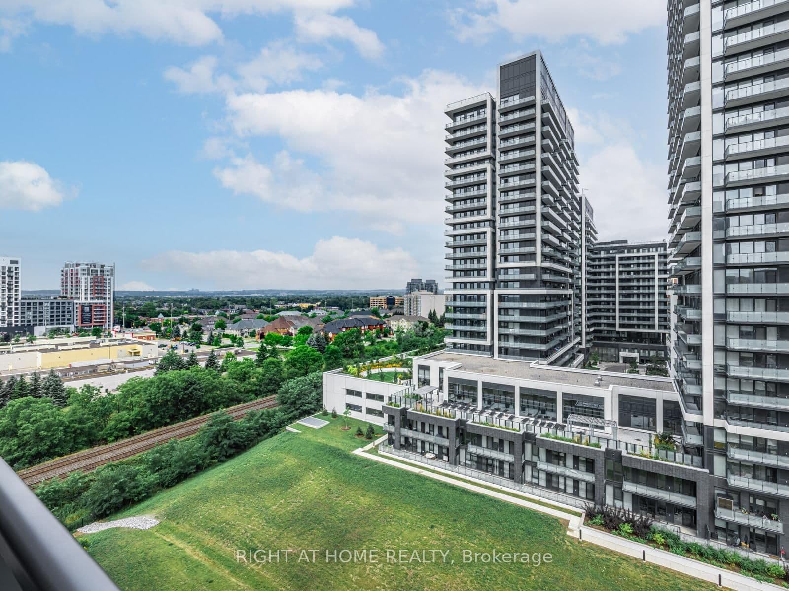 65 Oneida Crescent, Unit 1010 thumbnail 18