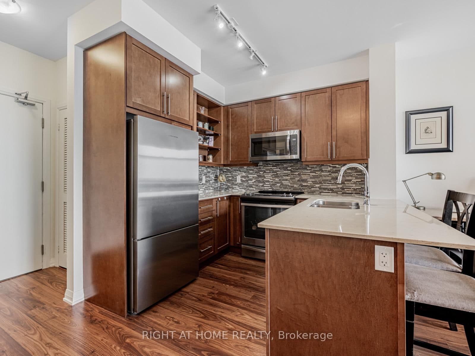 65 Oneida Crescent, Unit 1010 thumbnail 23