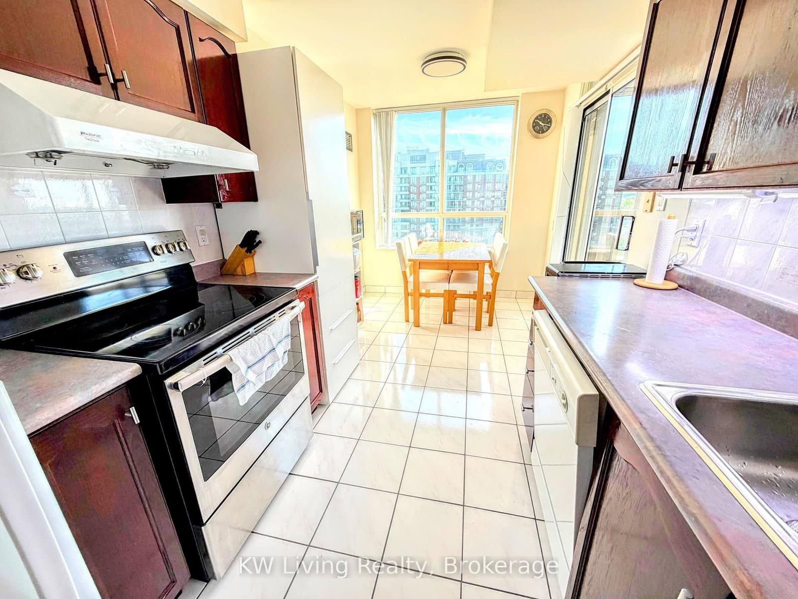 29 Northern Heights Drive, Unit 1005 thumbnail 20