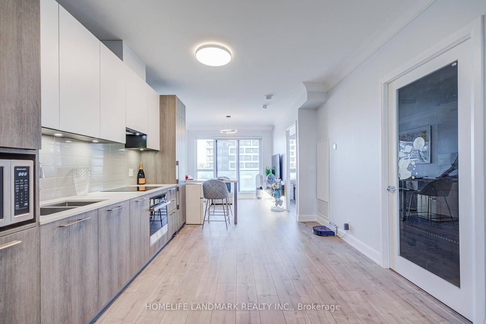 8 Water Walk Drive, Unit 308 thumbnail 13