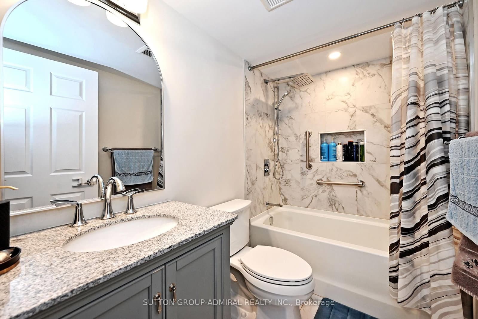 91 Townsgate Drive, Unit 203 thumbnail 37