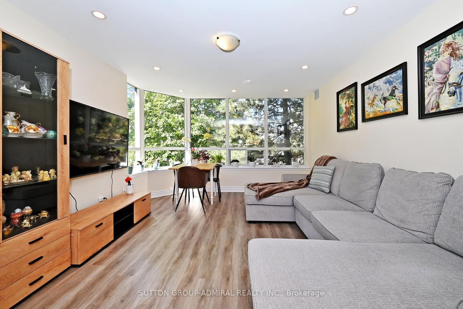 91 Townsgate Drive, Unit 203 thumbnail 7