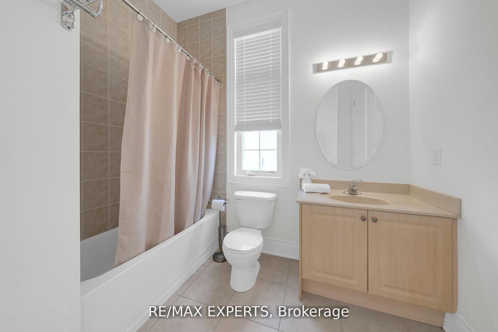 134 Orleans Circle thumbnail 26