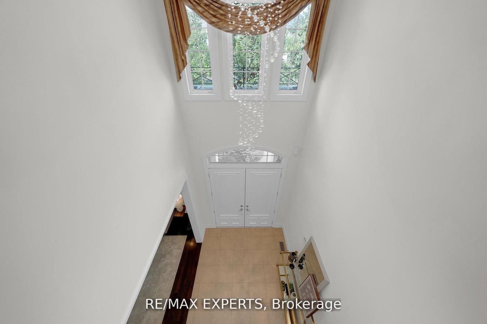 134 Orleans Circle thumbnail 31