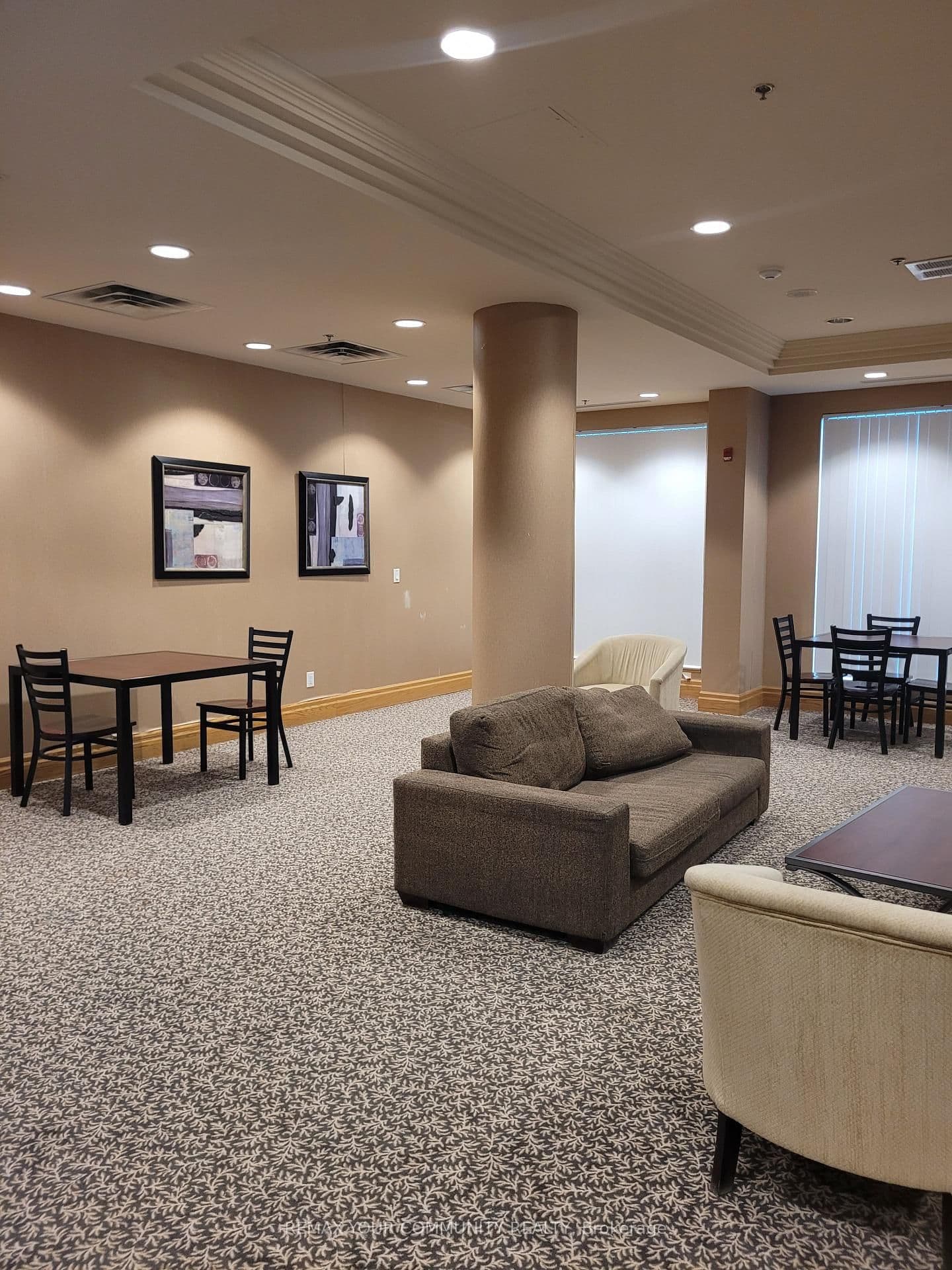 185 Oneida Crescent, Unit 616 thumbnail 5