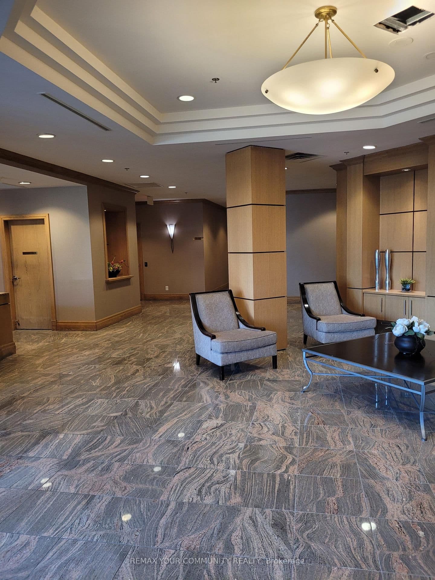 185 Oneida Crescent, Unit 616 thumbnail 7