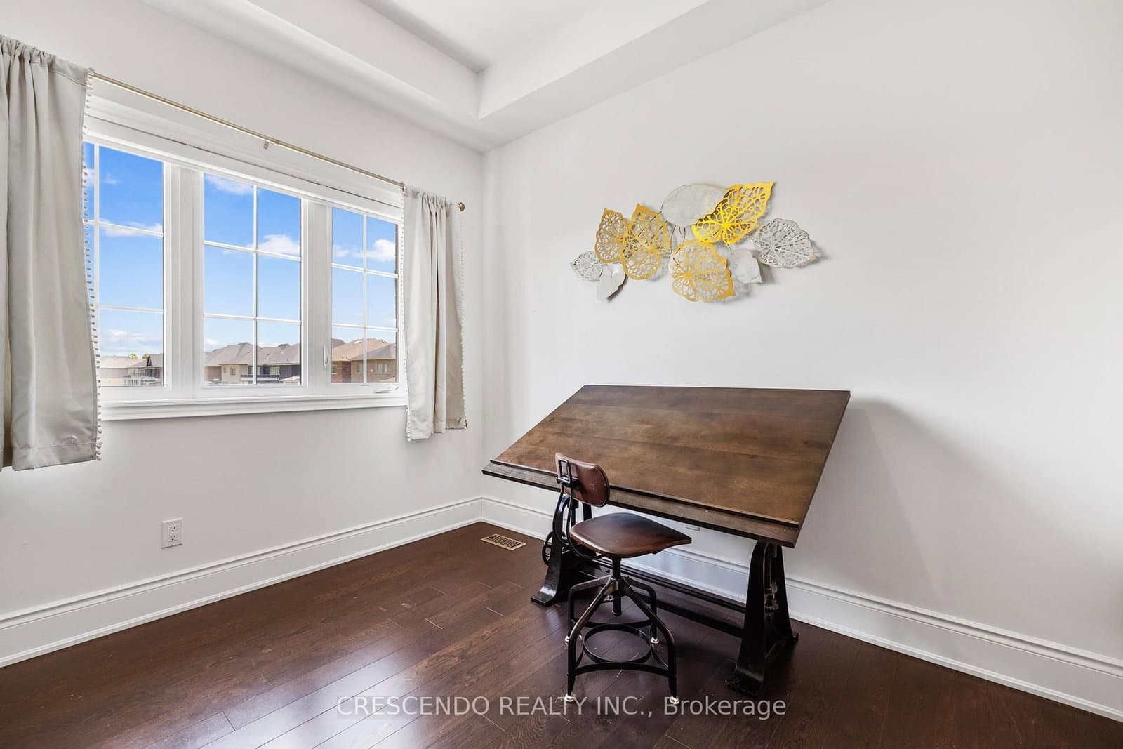 171 Woodgate Pines Drive thumbnail 30
