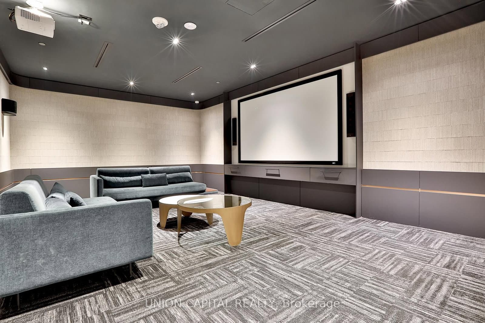 30 Upper Mall Way, Unit 1002 thumbnail 23