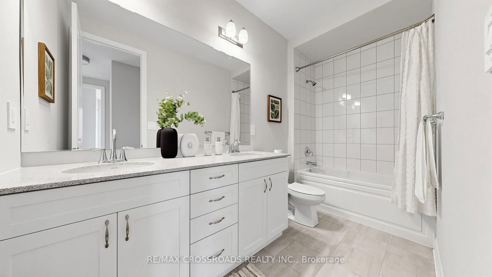 347 Berczy Green Drive thumbnail 32