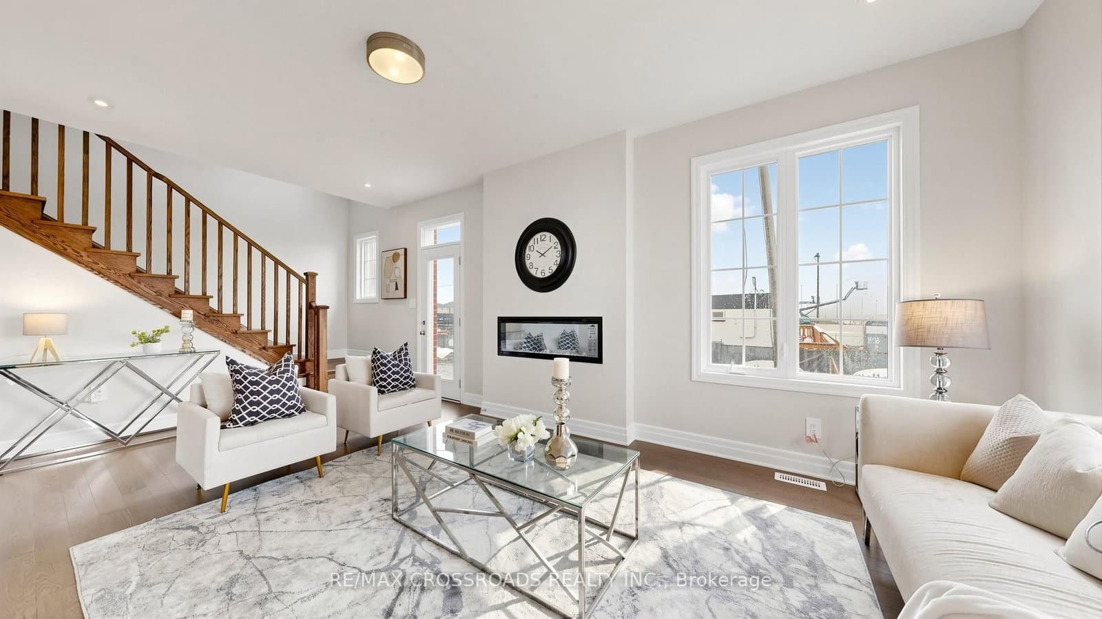347 Berczy Green Drive thumbnail 5