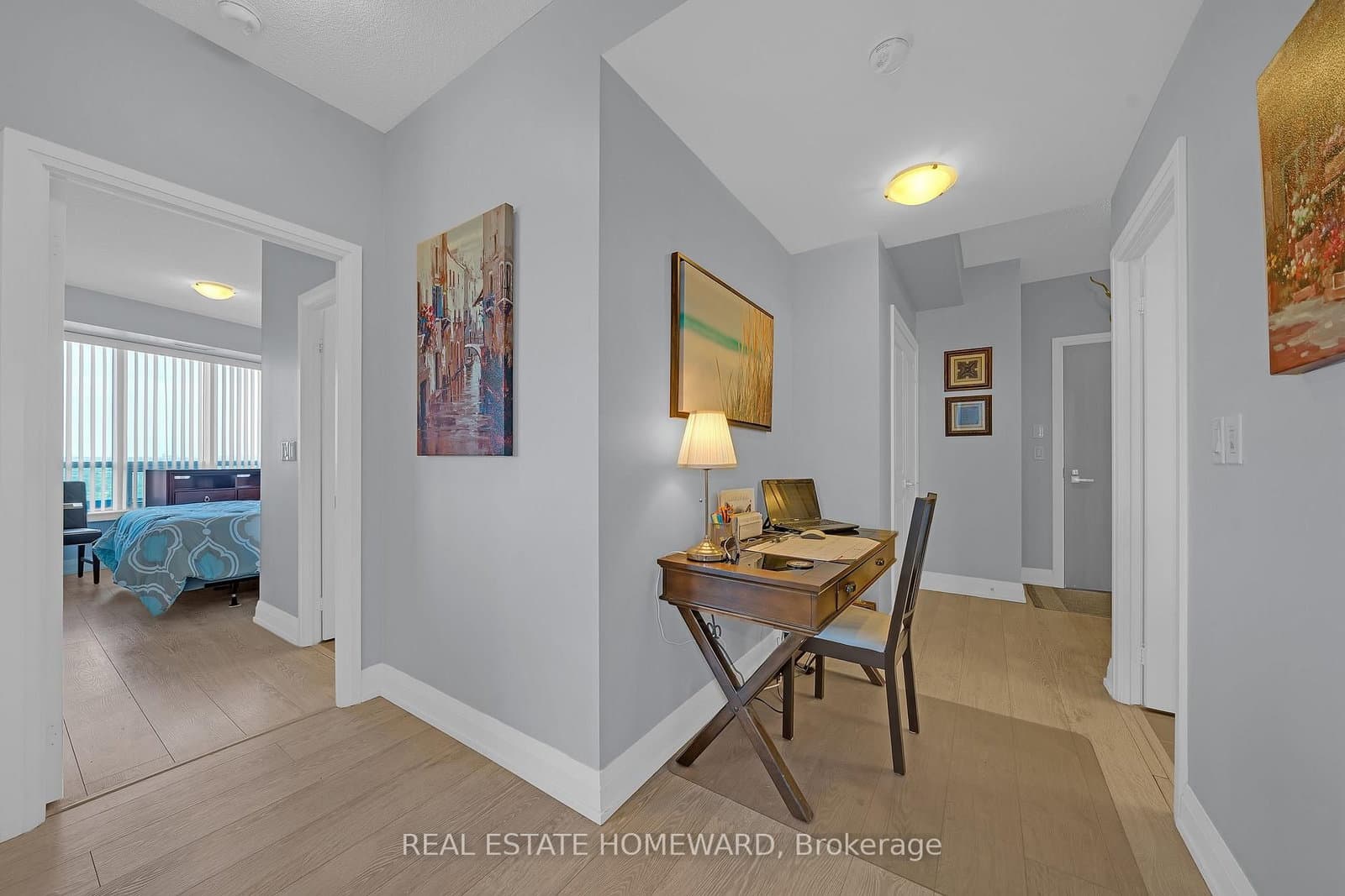 7161 Yonge Street, Unit 1525 thumbnail 5