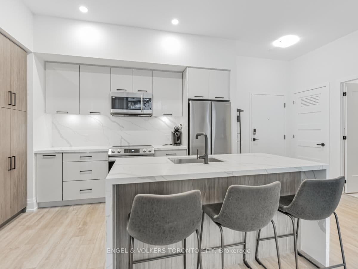 415 Sea Ray Avenue, Unit 128 thumbnail 6