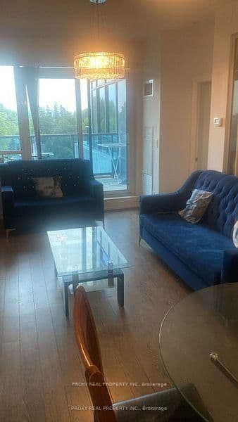 7165 Yonge Street, Unit 426 thumbnail 7