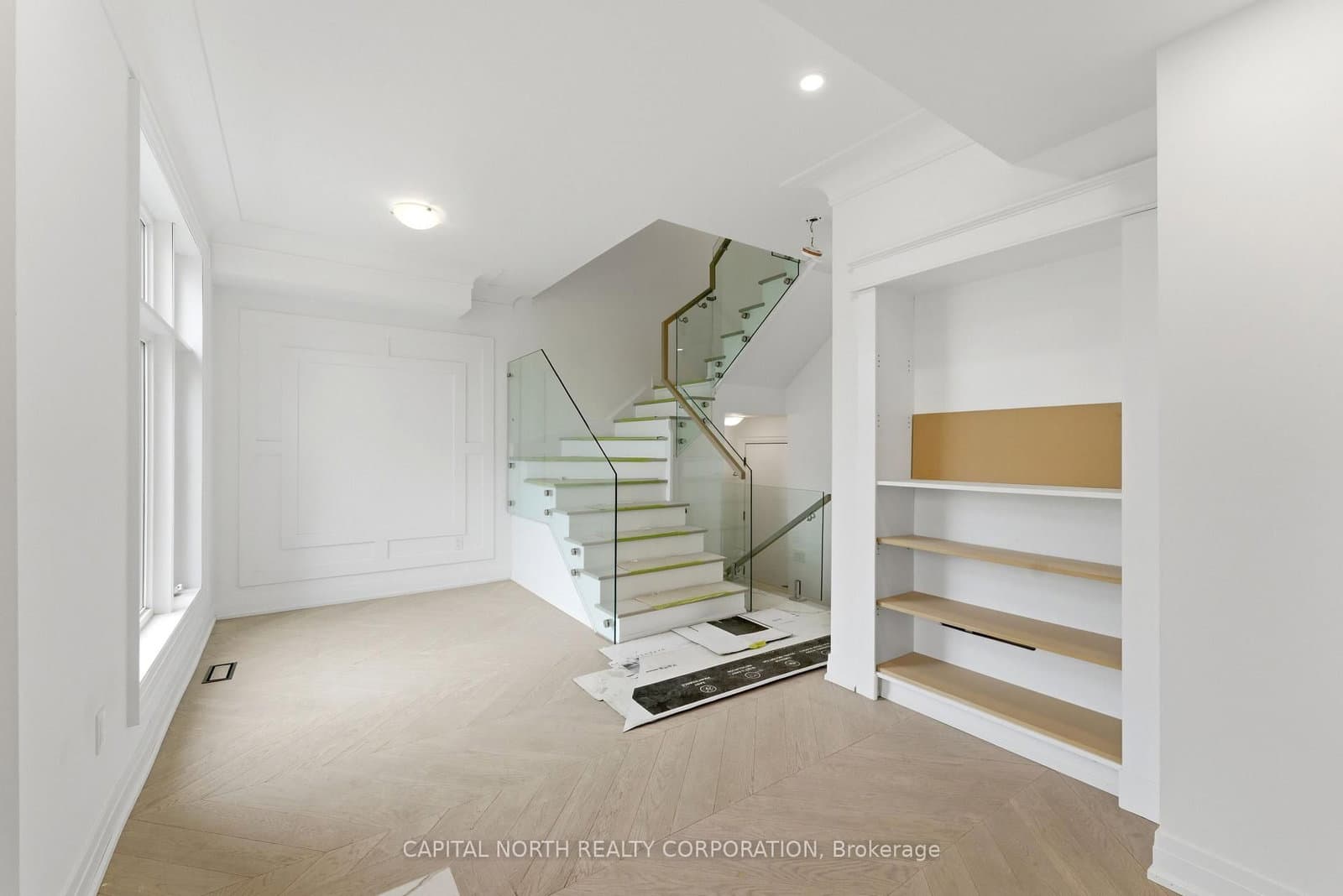 326 King Road thumbnail 5