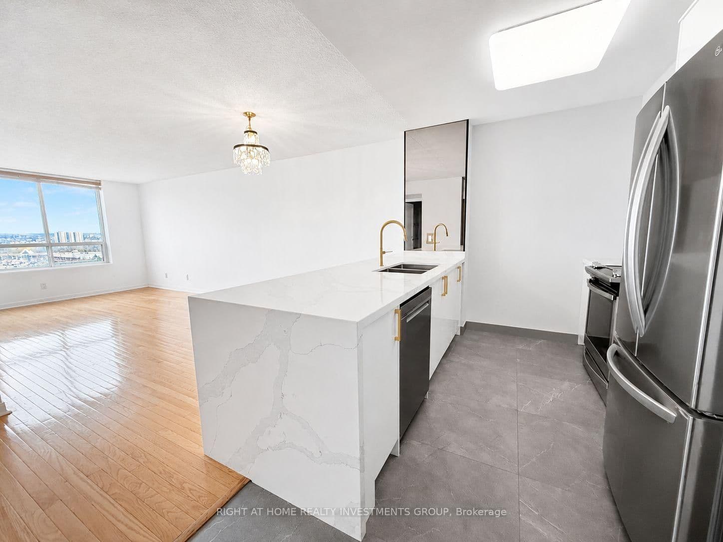 29 Northern Heights Drive, Unit 1101 thumbnail 4