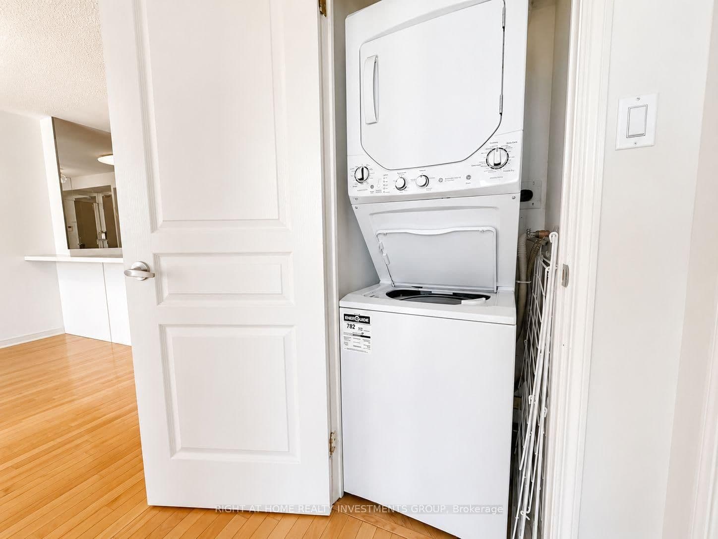 29 Northern Heights Drive, Unit 1101 thumbnail 8