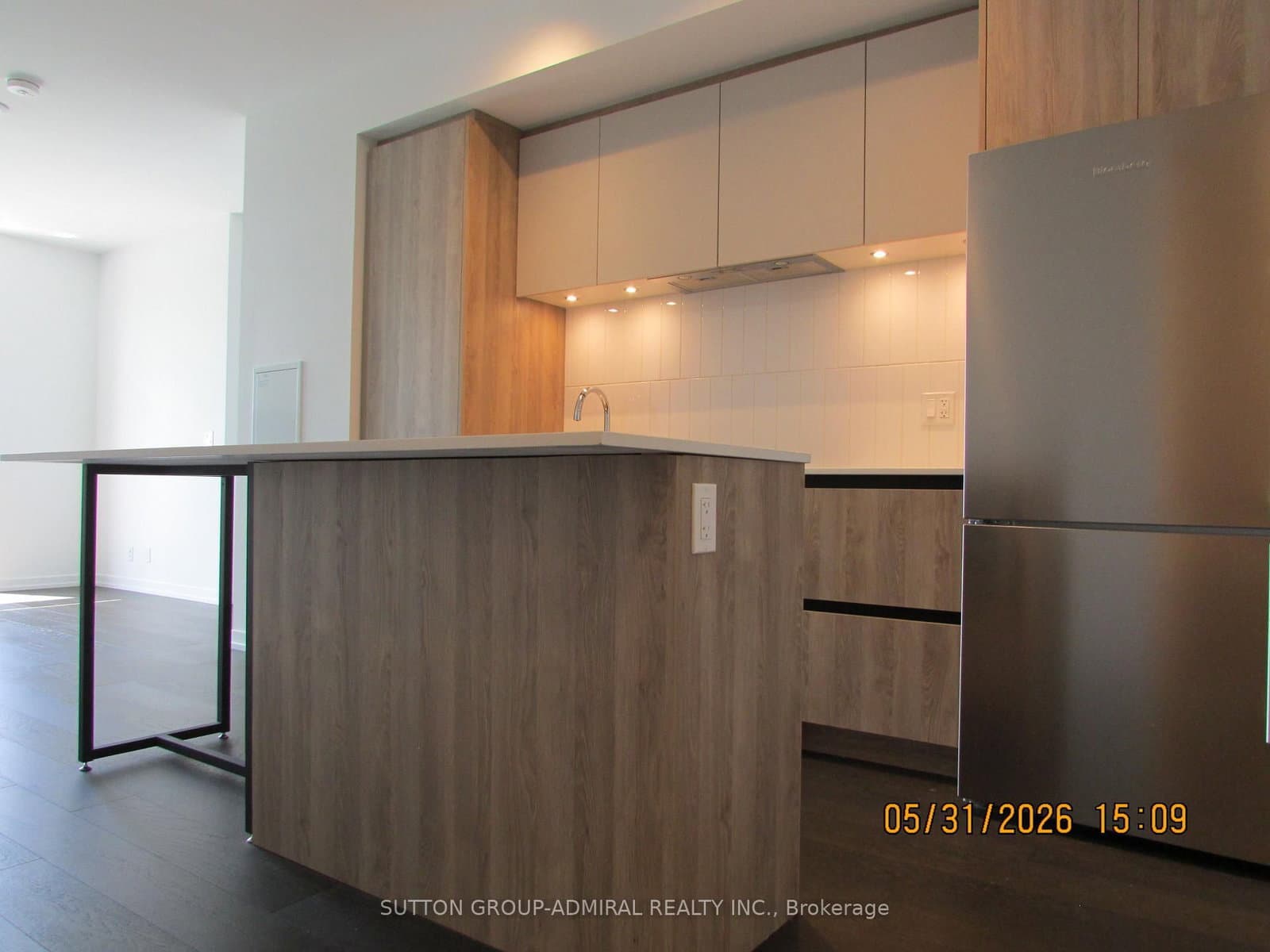 8 Beverley Glen Boulevard, Unit 414 thumbnail 5