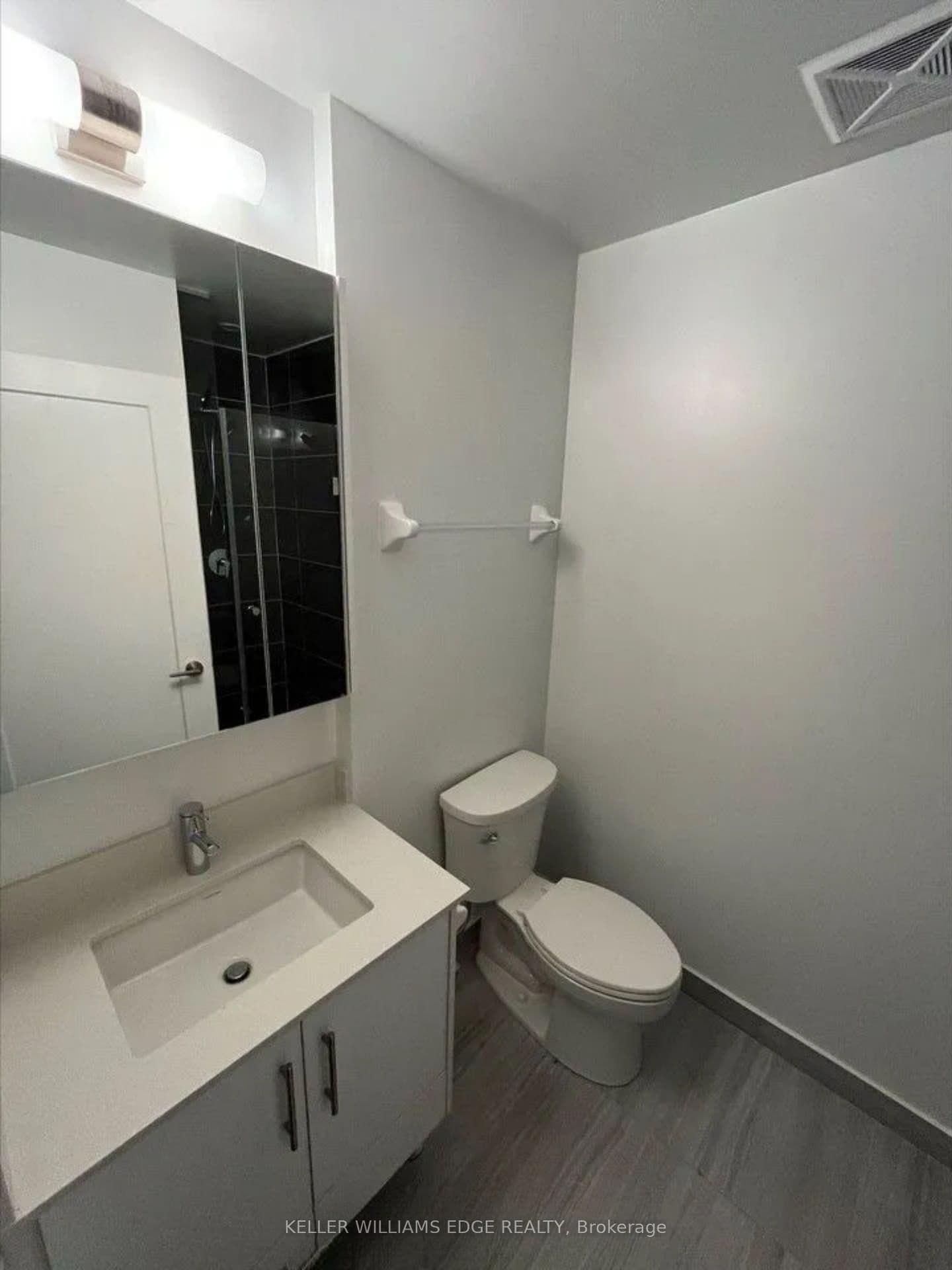 105 Oneida Crescent, Unit 401 thumbnail 7